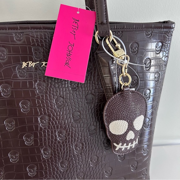 Betsey Johnson Skull Embossed Tote XOTOTO Chocolate Brown NWT - Picture 2 of 5